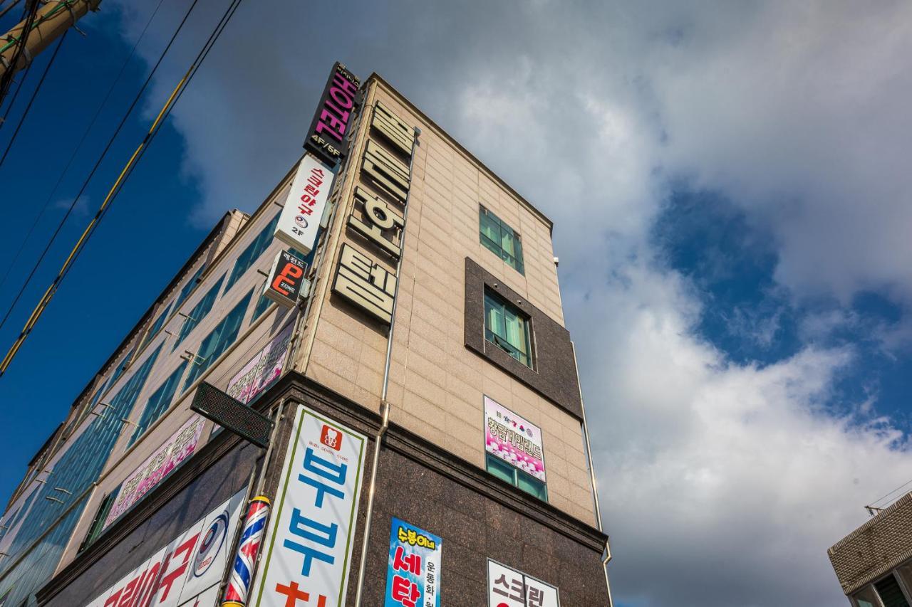 Golden Business Hotel Seosan エクステリア 写真