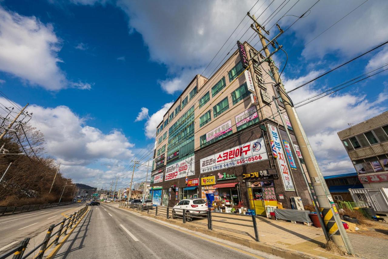 Golden Business Hotel Seosan エクステリア 写真